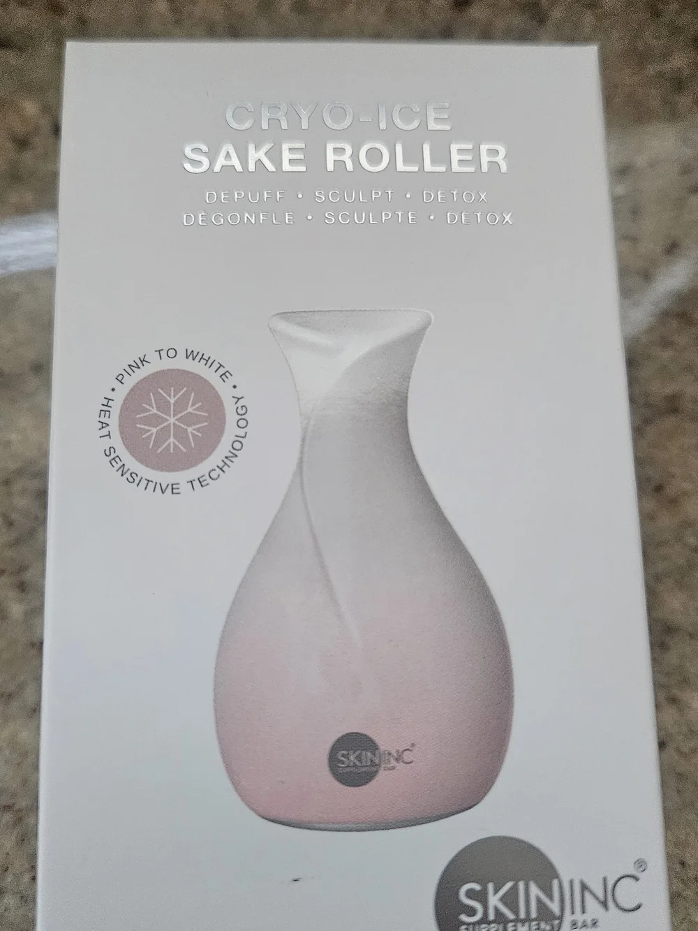 Cold Therapy Facial Roller - Pink and White Ceramic